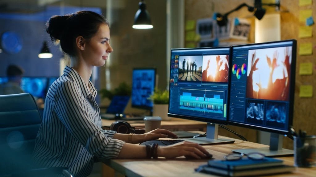 How Graphic Designing Can help in Shaping your Business