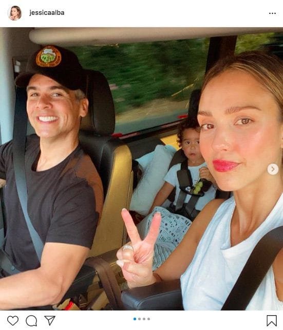 Jessica Alba is traveling with her family