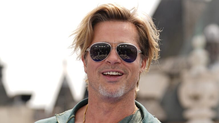 Brad Pitt reportedly dating someone but he not in serious relationship