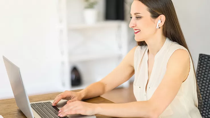 https://theodysseynews.com/how-to-change-airpods-name-on-android-permanently/