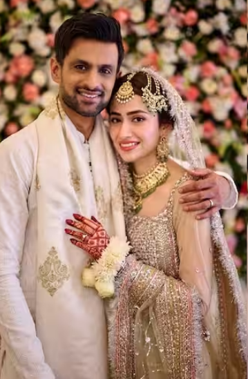 Shoaib Malik and Sana Javed Tie the Knot